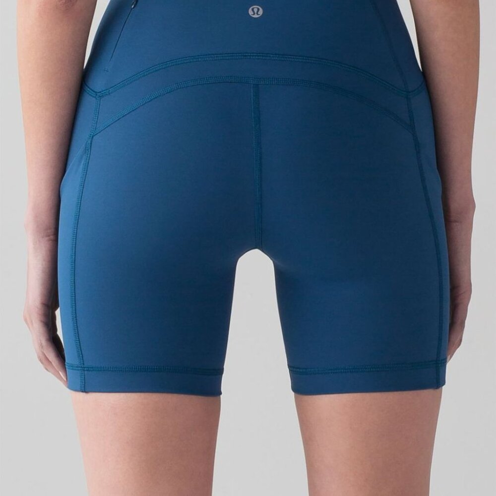 Lululemon Sole Training Short with pockets
